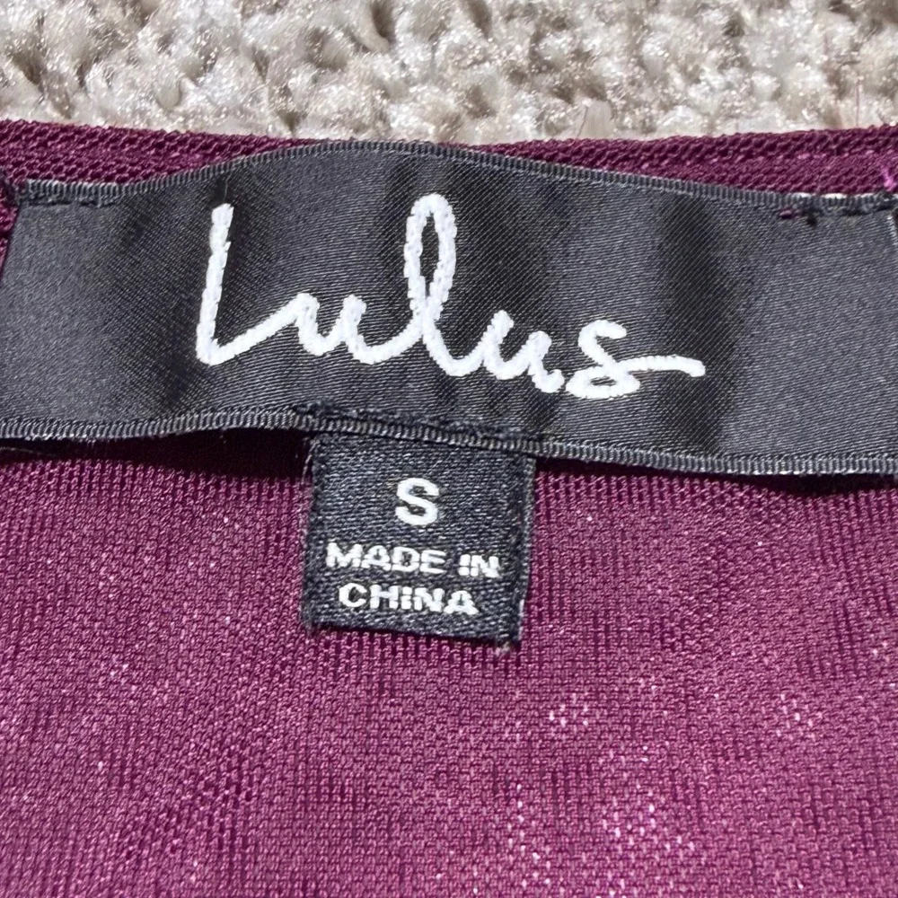 Lulu's All About That Lace Burgundy Long Sleeve Bodysuit Sexy Deep V Neck size S